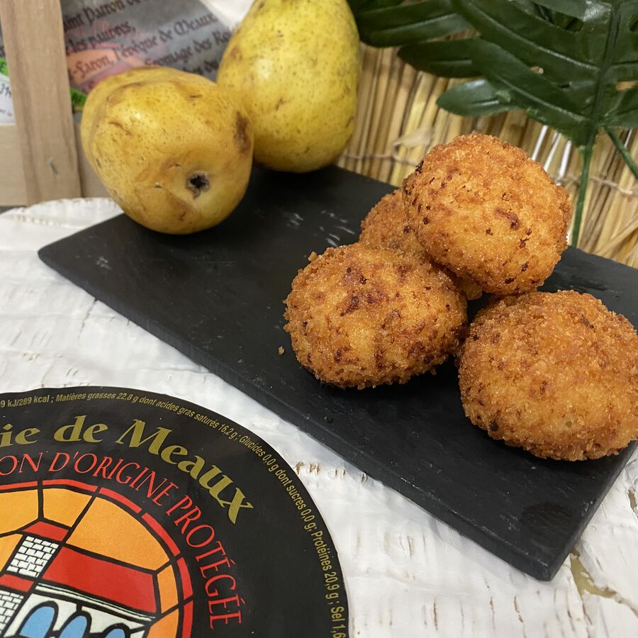 Croquetas de Brie de Meaux y pera de Pepe & Cro