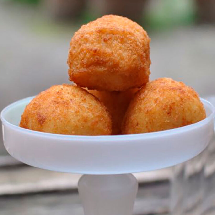 Croquetas de Provolone y tomate semiseco de Pepe & Cro