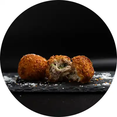 CROQUETAS CECINA DE LEN Y RCULA FRESCA  - Croquetas cremosas y de un sabor espectacular!! Muy recomendable!